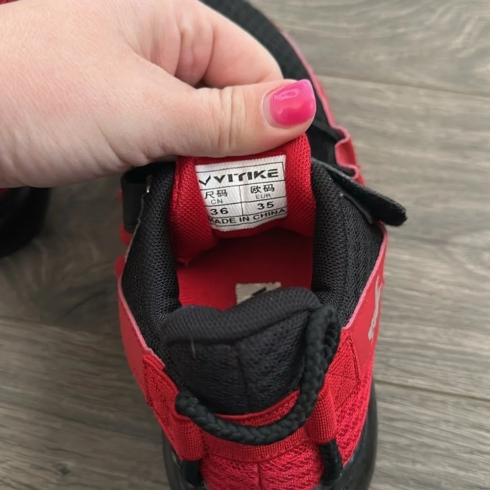 Mens Black and Red Sneakers size 35